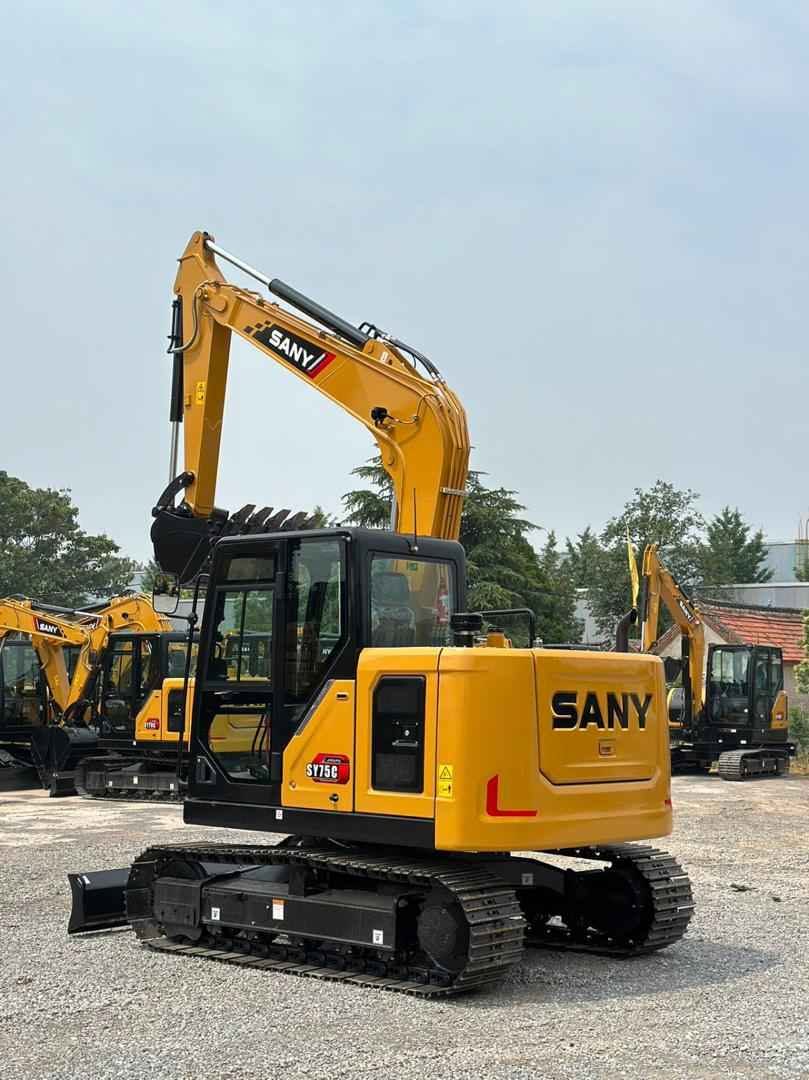 Sany SY75C 2026, foto 1 dari 4