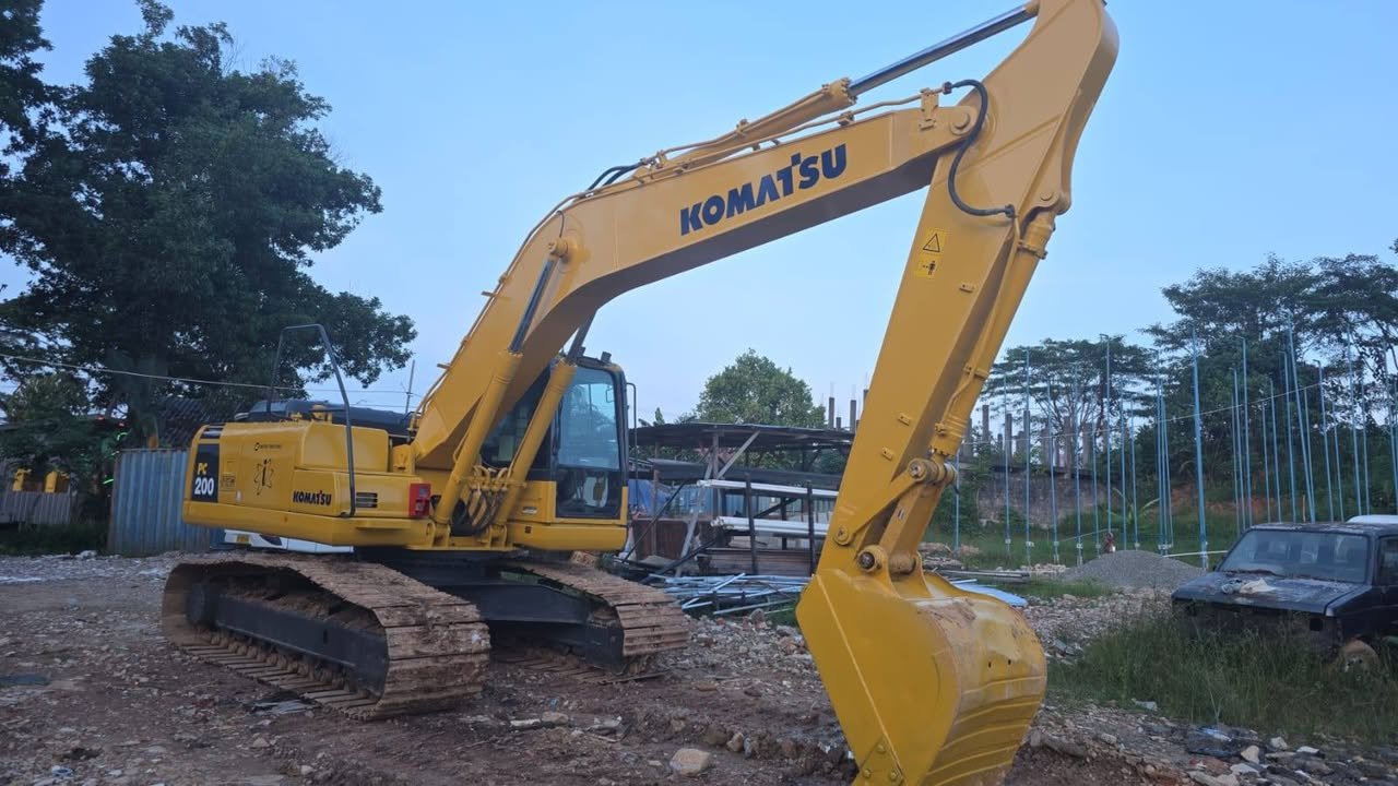Komatsu PC200-8MO 2018, photo 1 of 5
