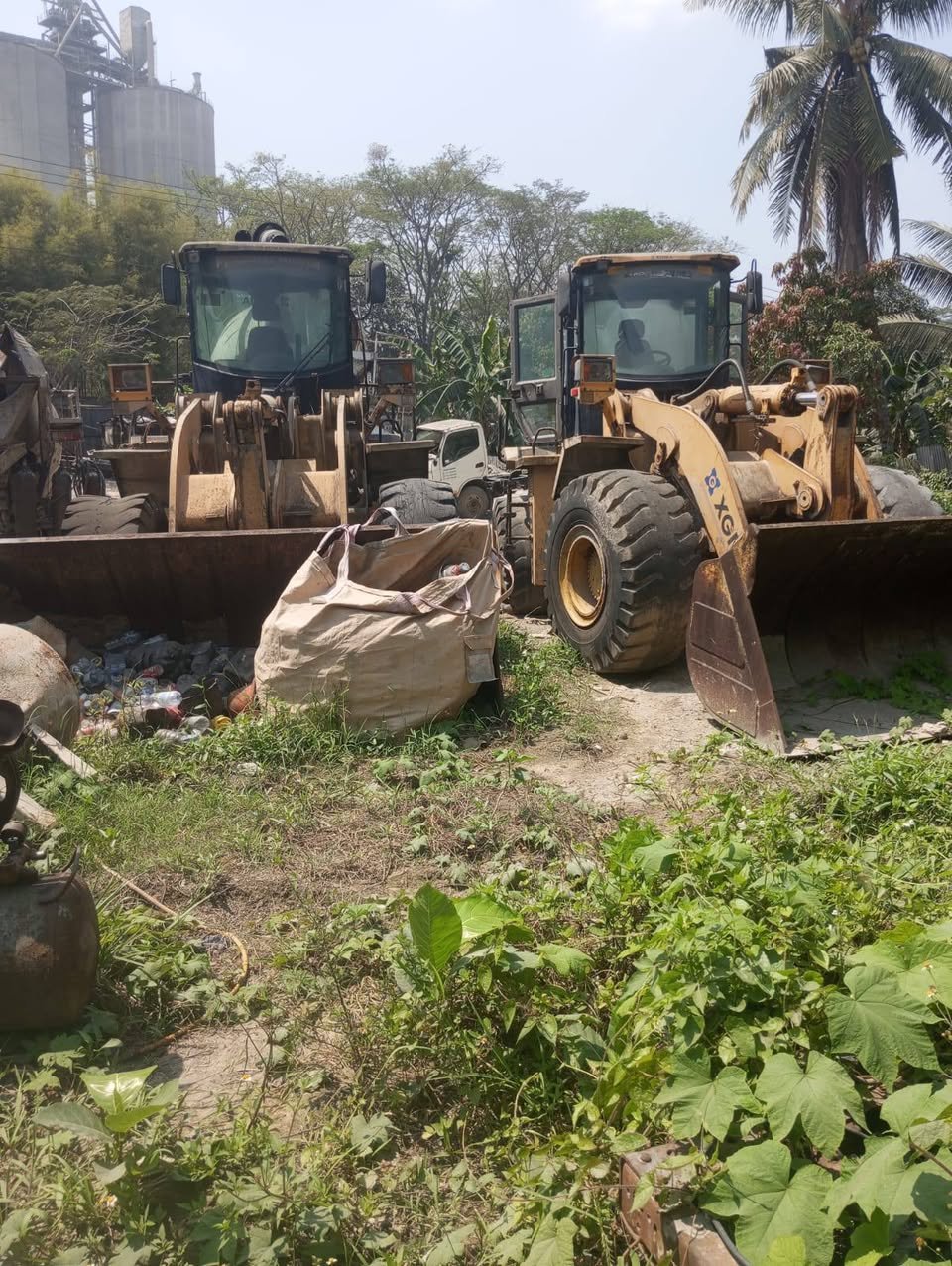 Wheel Loader Package 2014 & 2012, photo 1 of 2