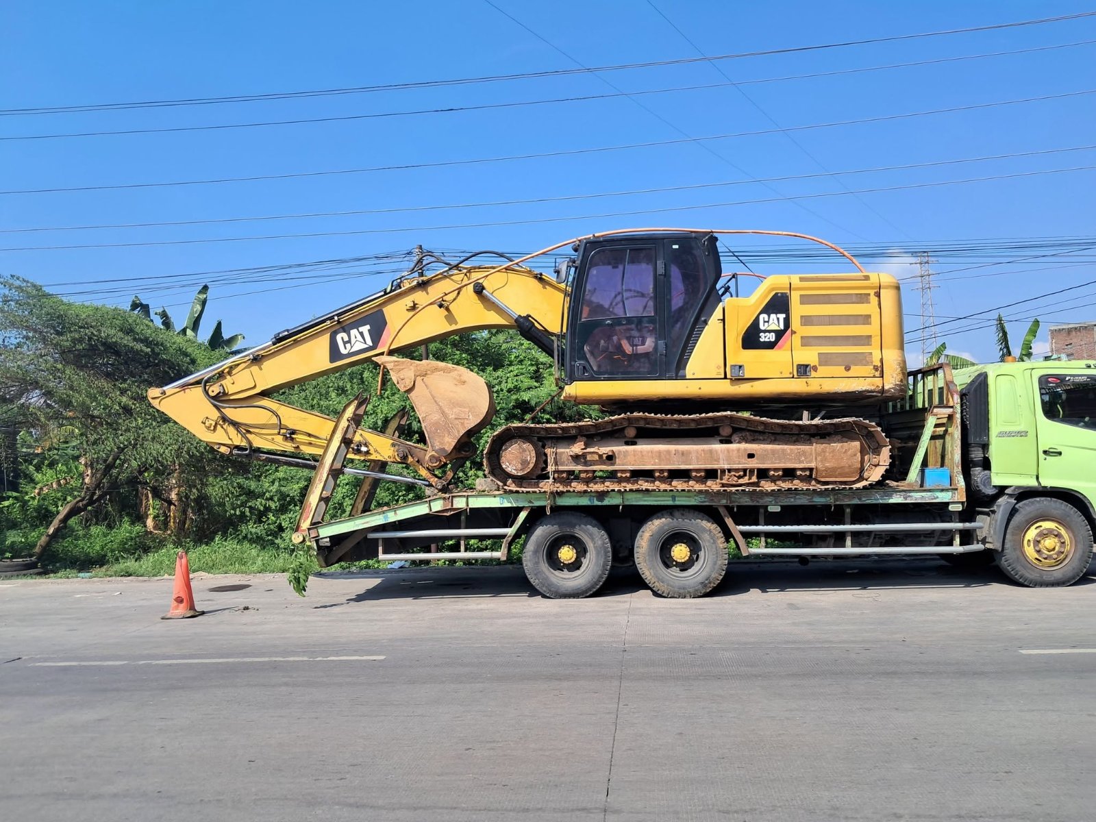 Caterpillar 320GC 2020, foto 1 dari 1