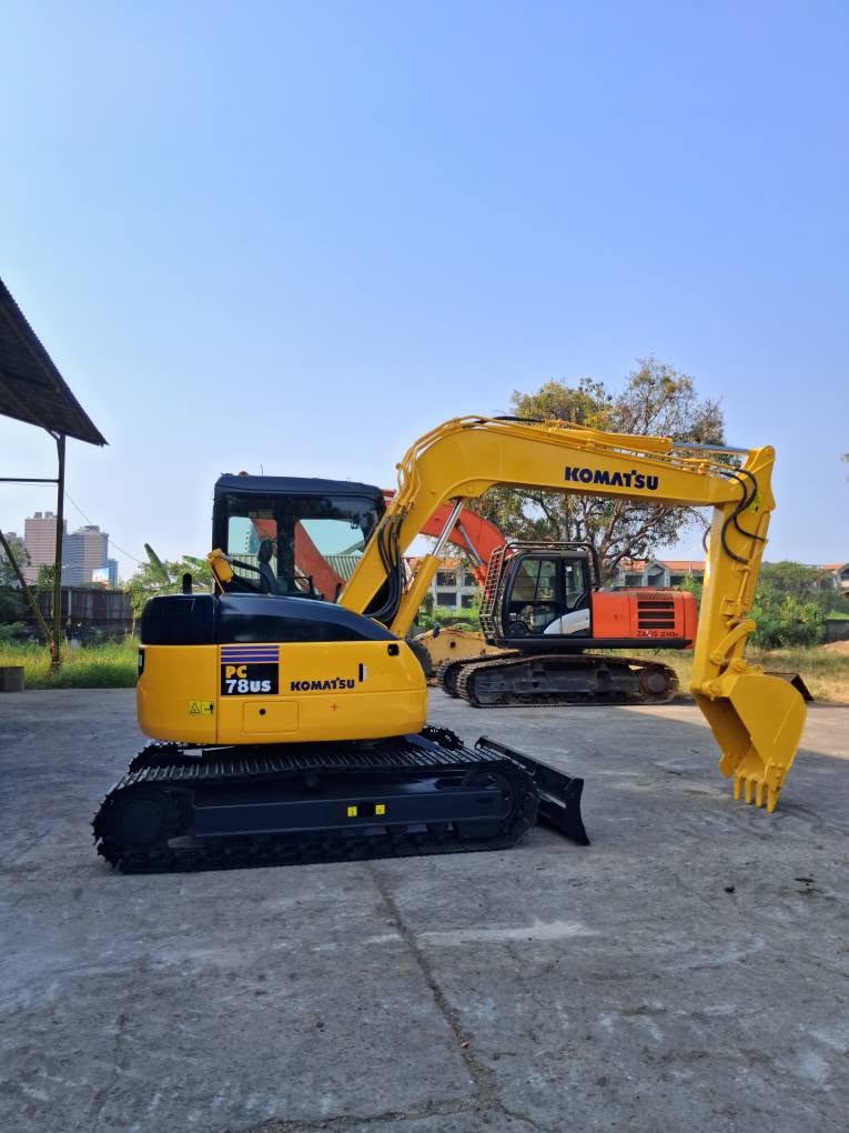 Komatsu PC78US 2026, foto 1 dari 3