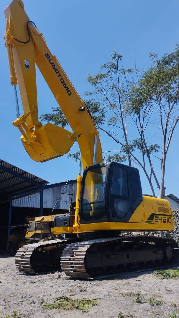 Sumitomo SH210-5 2015, photo 1 of 5