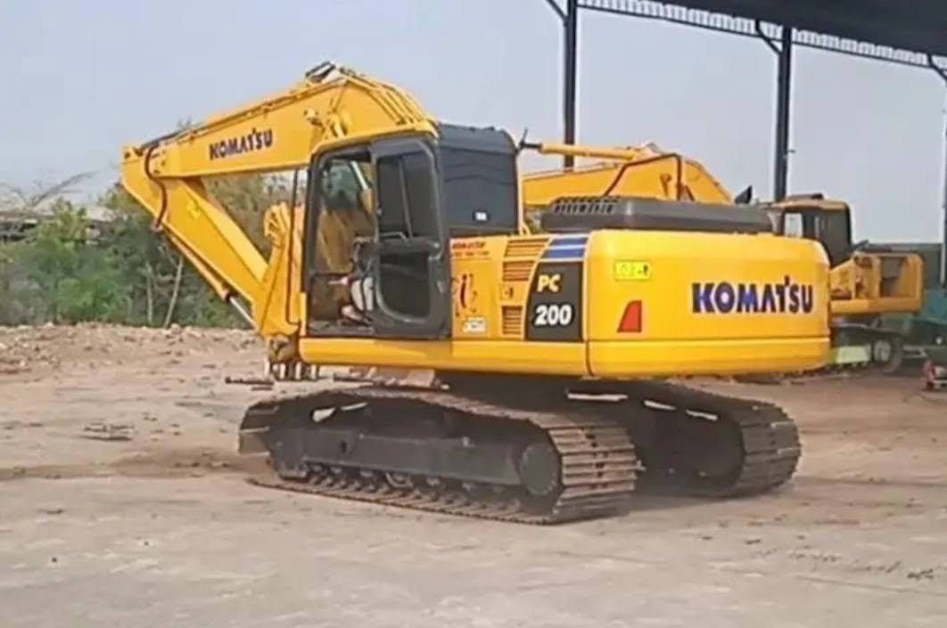 Komatsu PC200-8MO 2018, photo 1 of 4