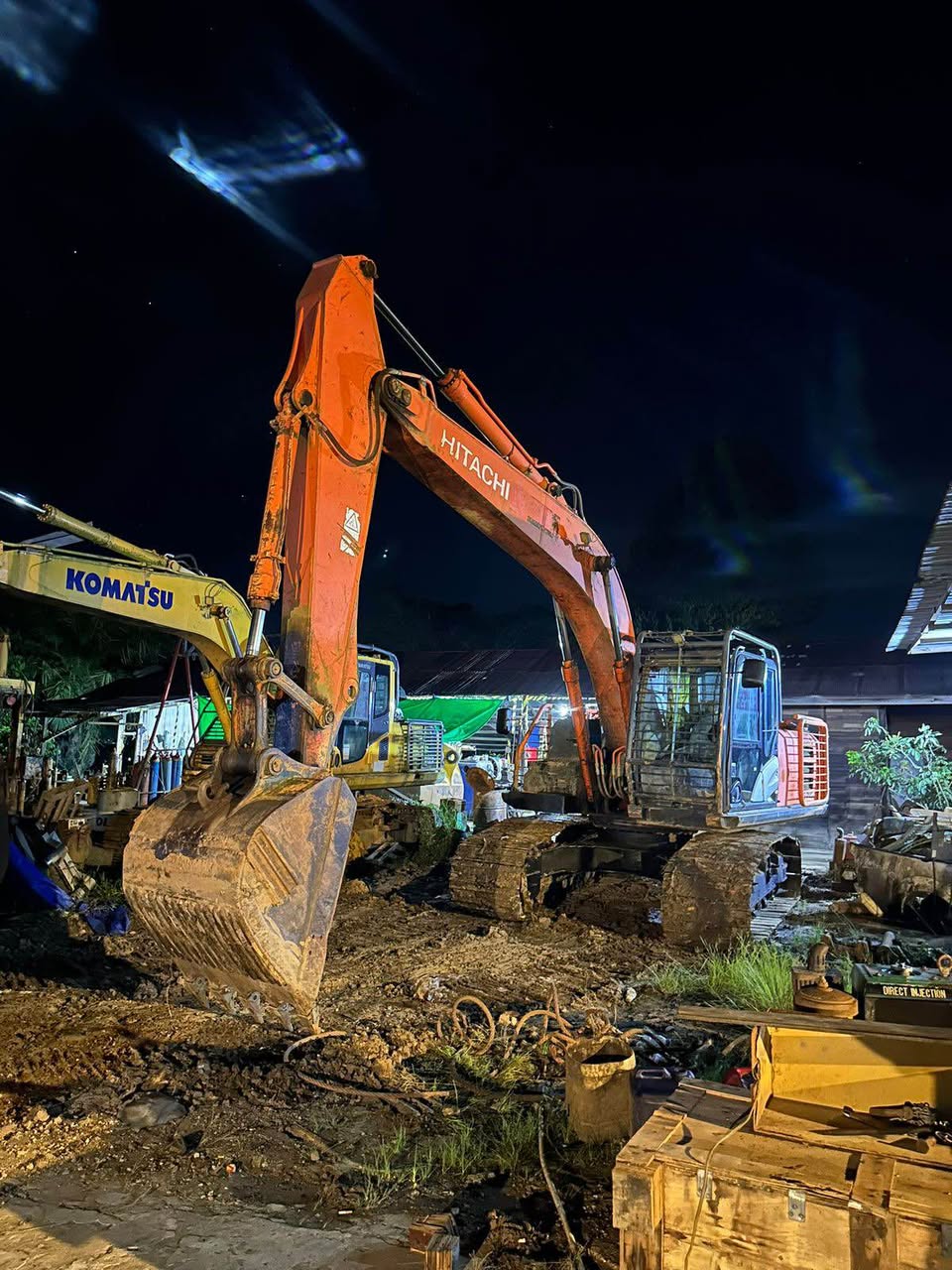 Hitachi ZAXIS 210F 2018, photo 1 of 3